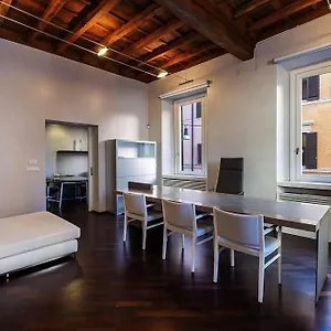 https://easy-holidays-campo-de-fiori.it-romehotels.com